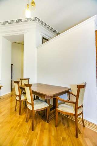 Апартаменты VIP APARTAMENT NIZAMI STREET Баку Апартаменты с 3 спальнями-46