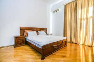 Апартаменты VIP APARTAMENT NIZAMI STREET Баку Апартаменты с 3 спальнями-58