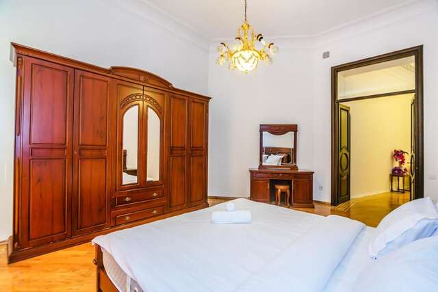 Апартаменты VIP APARTAMENT NIZAMI STREET Баку-21