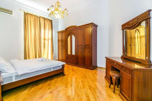 Апартаменты VIP APARTAMENT NIZAMI STREET Баку-22