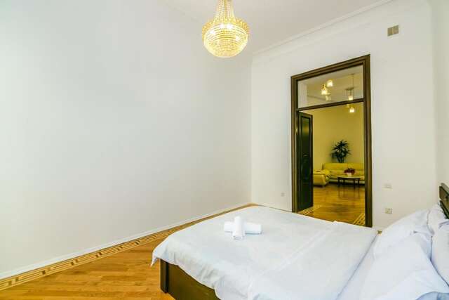 Апартаменты VIP APARTAMENT NIZAMI STREET Баку-31
