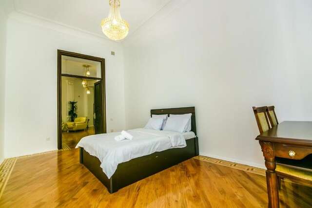Апартаменты VIP APARTAMENT NIZAMI STREET Баку-70
