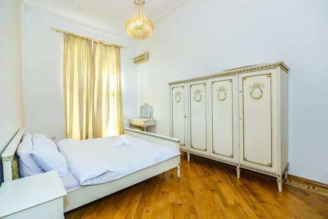 Апартаменты VIP APARTAMENT NIZAMI STREET Баку-74